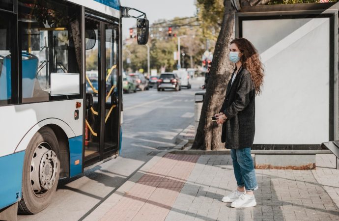 Exploring the benefits and effectiveness of public transport advertising for businesses